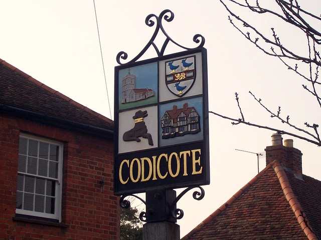 Codicote village sign by Peter O'Connor aka anemoneprojectors (Flickr)